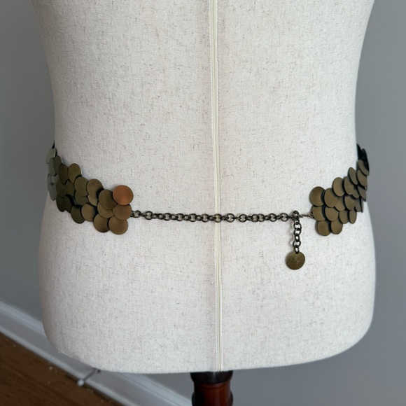 Gold Disc Statement Belt - Picture 3 of 4